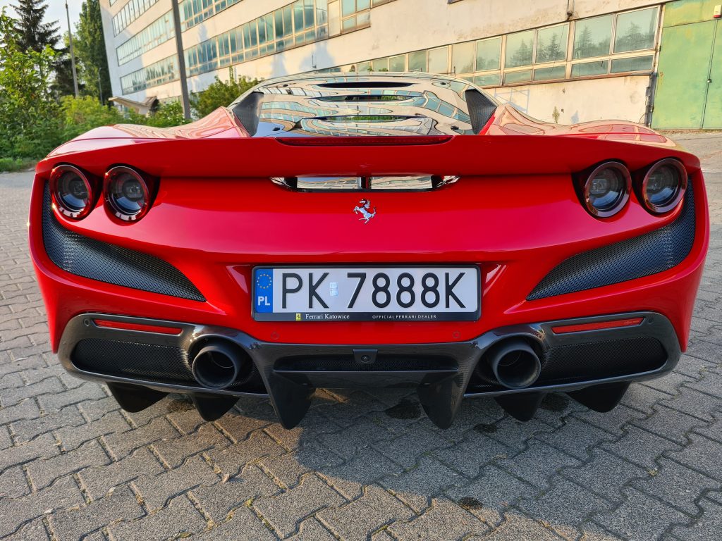 polerka lakieru koszt, polerowanie lakieru cennik, powłoki elastomerowe, powłoki elastomerowe kalisz, regeneracja reflektorów kalisz